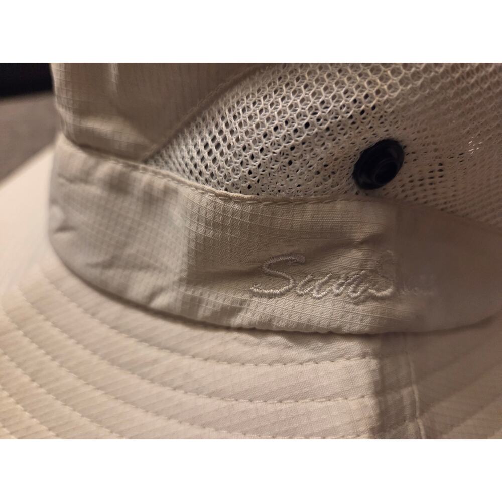 Sun Shade Hat - Picture 2 of 3
